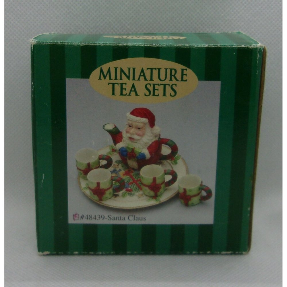C&F Enterprises Miniature Resin Santa Claus Tea Set #48439 1995 - Picture 9 of 12